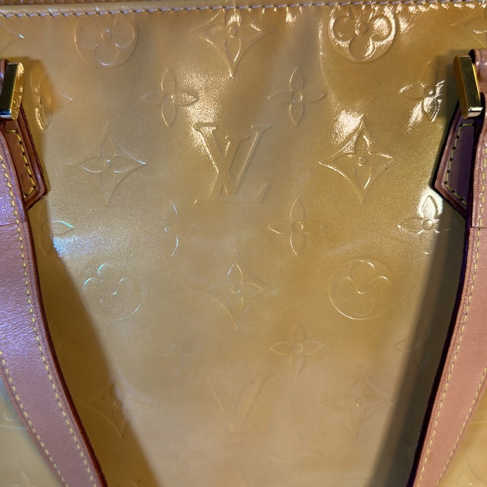 Louis Vuitton Monogram Noisette Vernis Houston Tote & Box with COA Vintage - Picture 3 of 17
